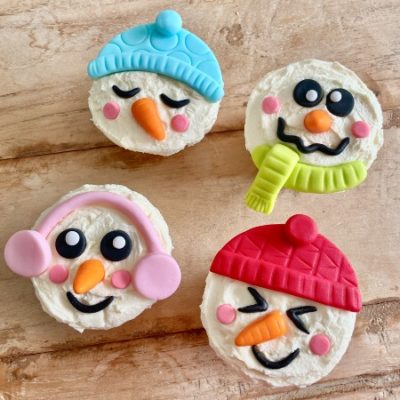 cute-snowman-cupcakes-funny-easy