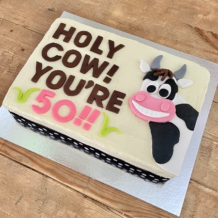 funny-meme-birthday-cake-40th-holy-cow-cake-kit