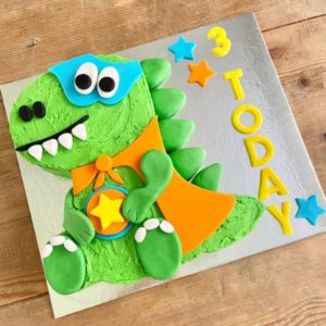 superhero-dinosaur-party-cake-recipe-ideas-cute