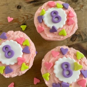 number-cupcake-kit-kindergarten-birthday-cupcakes