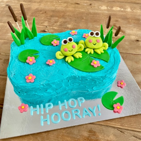 frog-baby-shower-cake-ideas